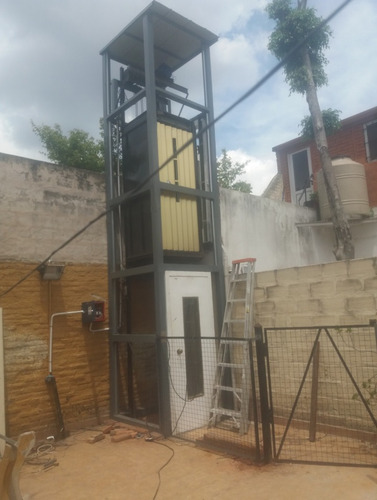 Imagen 2 de 5 de Ascensores, Montacargas, Reparaciones Y Montaje.