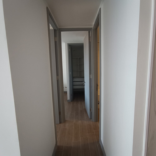 Edificio Av. Almte. Blanco Encalada (1 Est. 1 Bod.) Piso 5