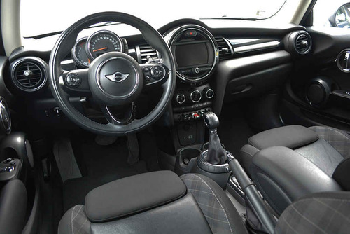 Imagen 10 de 13 de Mini Cooper 2016 3p Chili L3/1.5/t Aut