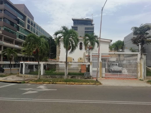 Imagen 10 de 14 de Casa Quinta Ideal Para Uso Comercial En La Urbanización La Viña, Valencia, Estado Carabobo. Carlos Tona , 04129305244 Cod: Foc-765