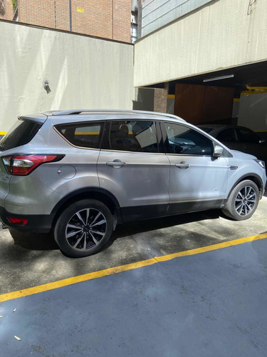 Imagen 23 de 24 de Ford Escape 2018 2.0 Titanium