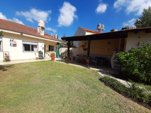 Casa En Venta 4 Ambientes Ituzaingo Con Pileta