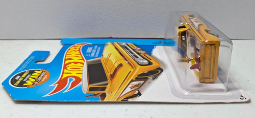 Hot Wheels Custom 62 Chevy Hw City Tm 1:64 Amarillo (Usado)