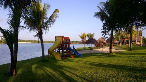 Casa En Venta En Lagos Del Sol, En Cancun