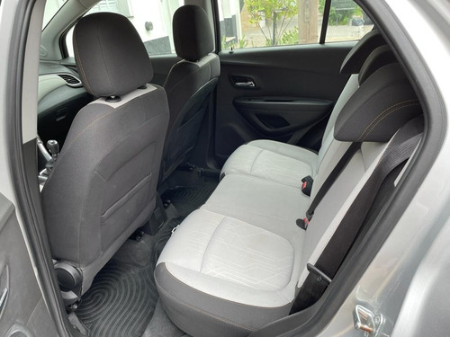 Chevrolet Tracker Ltz Única Mano 2017 L/nueva Permuto