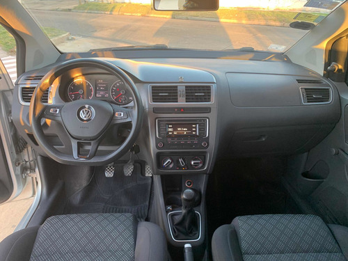 Volkswagen Suran 1.6 Comfortline 101cv 2016