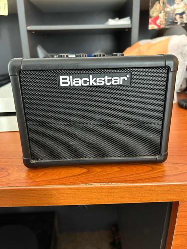 Mini Amplificador De Guitarra Blackstar Fly 3