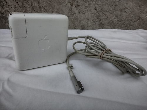 Fuente De Poder Apple A1343 Note Book Blanco (Usado)