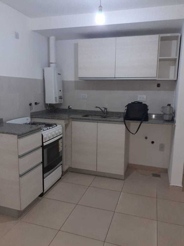 Imagen 3 de 14 de Vendo Muy Lindo Depto Con Balcon - Terraza Con Asador