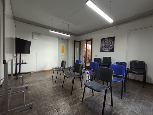 Arriendo De Oficinas En Casona Cowork, Ñuñoa. Desde $250.000
