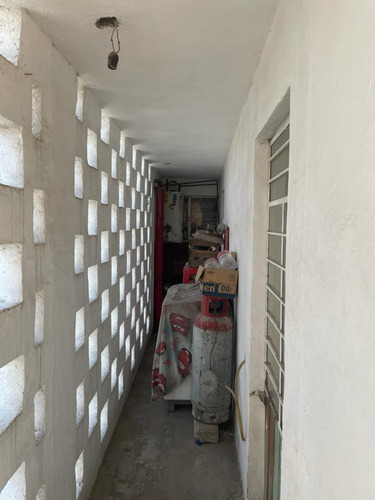 Propiedad De 4 Departamentos Y 1 Accesoria En Ejidos De San Andrés, Ecatepec Edo Mex