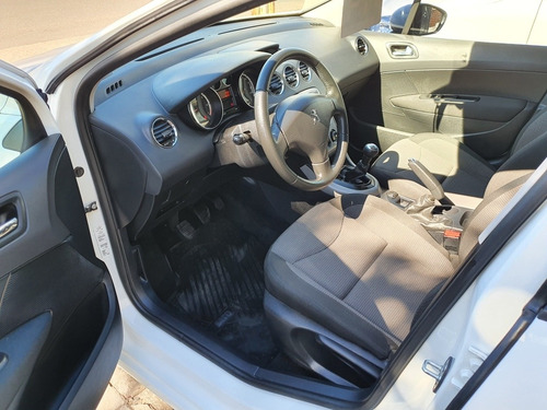 Peugeot 308 1.6 Active 2014