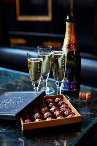 Imagen 3 de 8 de Champagne Frances Pommery Brut Royal 750ml En Estuche