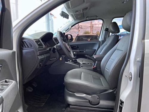 Imagem 10 de 13 de Volkswagen Amarok Cd 4x4 Se 2019
