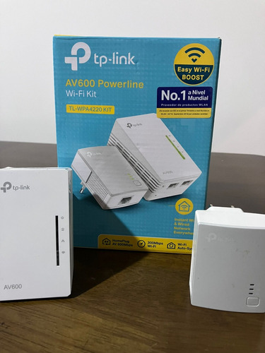 Extensor Wifi Powerline Tp-link Tl-wpa4220kit V5 Blanco 220v