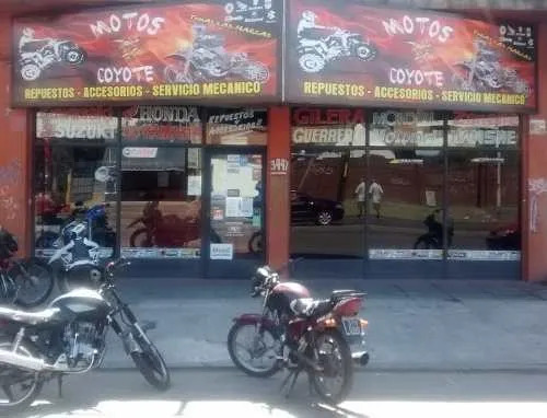 Imagen 2 de 2 de Cubierta Trasera 90-90-18 + Camara Suzuki Ax 100 M Coyote