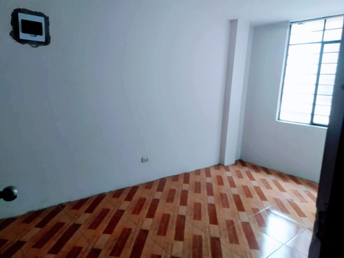 Imagen 7 de 12 de Departamento Independiente, En 2do Piso, Frente A Lindo Parque