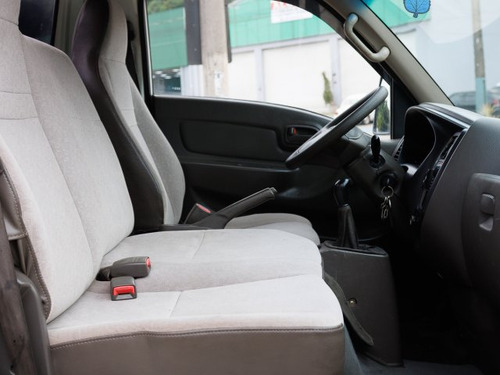 Hyundai HR HR 2.5 TCI HD LONGO SEM CAÇAMBA 4X2 8V 97CV TURBO INTERCO...
