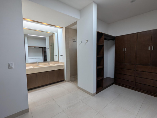 Casa En Venta Residencial La Campiña Clúster 2 León Gto