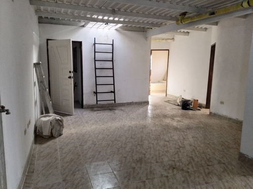 Imagen 2 de 5 de Oficina En Alquiler Calle Urica - Infante