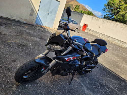 Imagen 2 de 10 de Benelli Tnt 899
