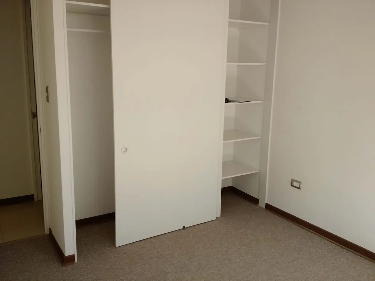 Imagen 1 de 22 de Departamento 2 Dormitorios 1 Baño / Dieciocho/ Santiago