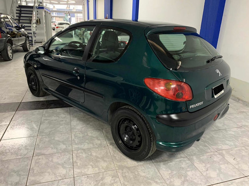 Peugeot 206 Xr Premium 3p 2005 C/gnc