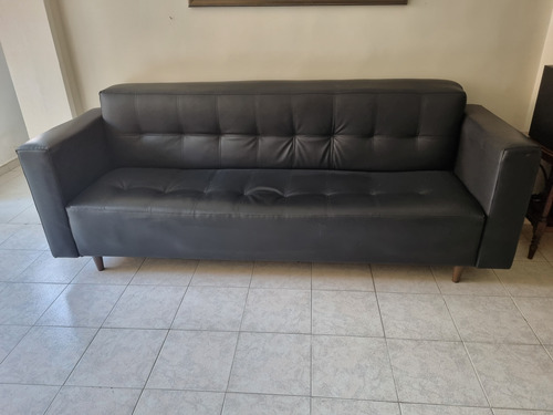 Sofa De Tres Puestos 