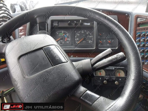 Imagem 4 de 11 de Marcopolo Paradiso Ld 1550 G6 Ano 2004 Volvo Jm Cod.730