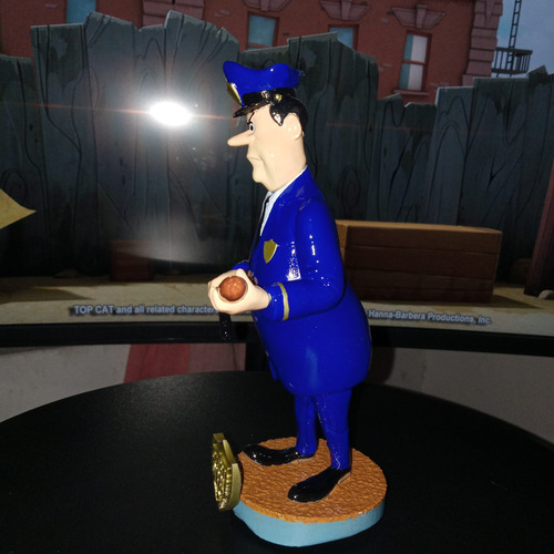 Figuras 3d El Oficial Matute De Don Gato Y Su Pandilla