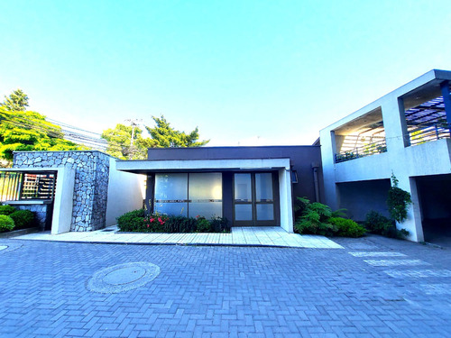 Se Vende Departamento En Aníbal Pto Con Ejército. Concepción