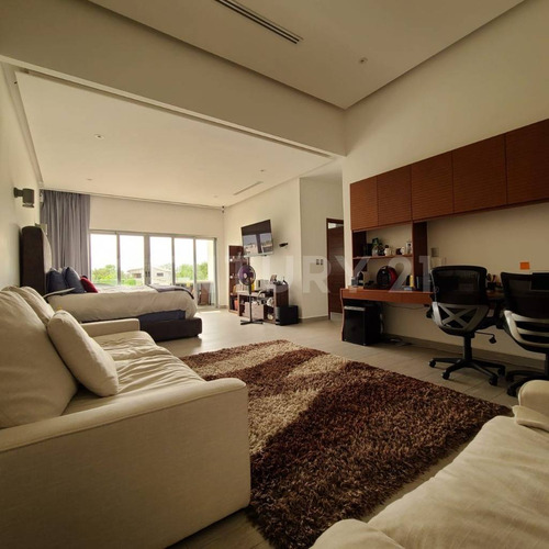 Residencia En Venta En Lagos Del Sol Cancún