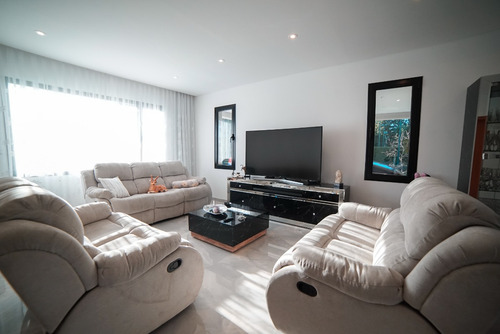 Dueño Directo - Venta Casa Con Piscina Barrio Fincas De San Vicente Sporting