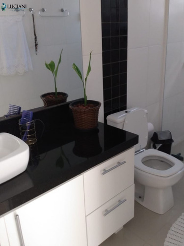 Ótimo Sobrado Triplex Mobiliado Com 04 Dormitórios Em Balneário Camboriú! - Ca00397 - 68464723