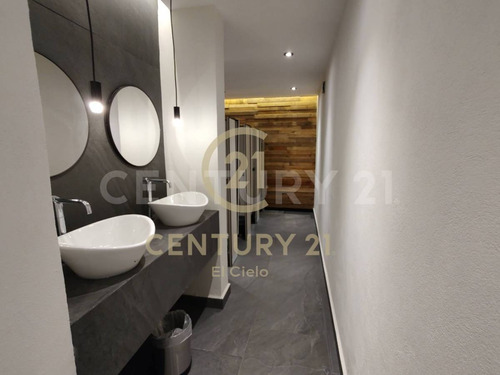 Oficinas En Renta 234.16 M2 Edificio Cumbre Abanza, Zona Atlixcáyotl, Puebla