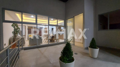 Imagen 20 de 26 de Venta De Departamento Torre Del Bosque - (2)