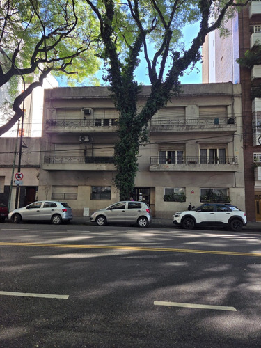 Departamento, Caballito, Av.pedro Goyena1433; 2°b, 3 Amb.