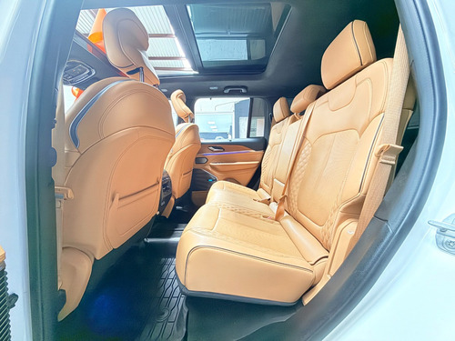 Jeep Grand Cherokee Summit 2022