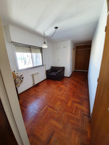 Vendo Departamento / Piso 4 Dormitorios - Nueva Córdoba - 2 Cocheras