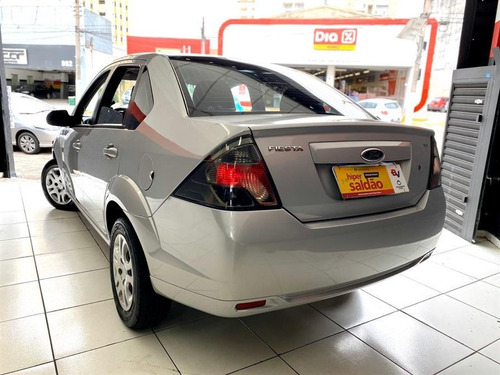 Ford Fiesta Sedan 1.6 Rocam (flex) Flex Manual