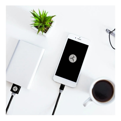 Cable De Carga Con Carga Triple, C, Micro Usb Y Lightning Color Negro