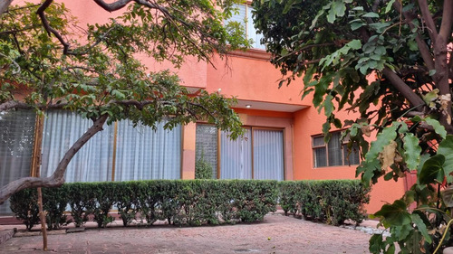 Residencia De Alta Plusvalía En El Corazón De Querétaro Con Uso De Suelo Mixto Inversión Garantiz...