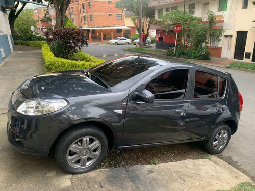 Renault Sandero 1.6 Authentique