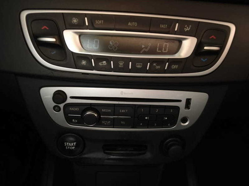 Imagem 10 de 11 de Renault Fluence Dynamique 2.0 16v Hi-flex Aut. 2015