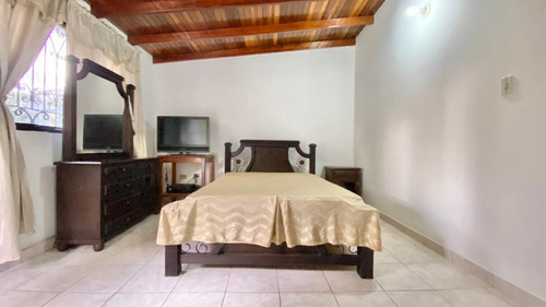 Imagen 11 de 14 de Se Vende Casa En Urb Las Marianas