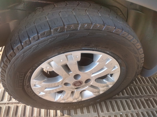 Fiat Palio Weekend Adventure 1.8 16v Flex 5p
