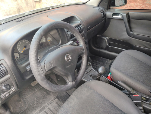 Chevrolet Astra 2.0 Advantage Flex Power Aut. 5p