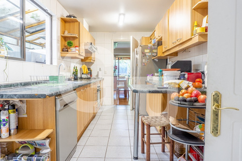 Hermosa Casa, Ubicada En El Mejor Condominio De Los Fresnos
