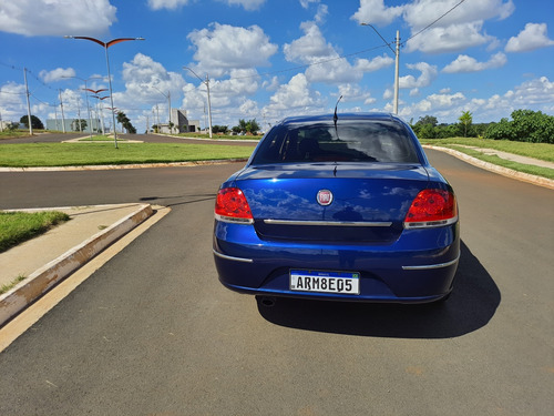 Fiat Linea 1.9 16v Lx Flex Dualogic 4p