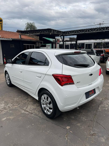 Chevrolet Onix Joy Black